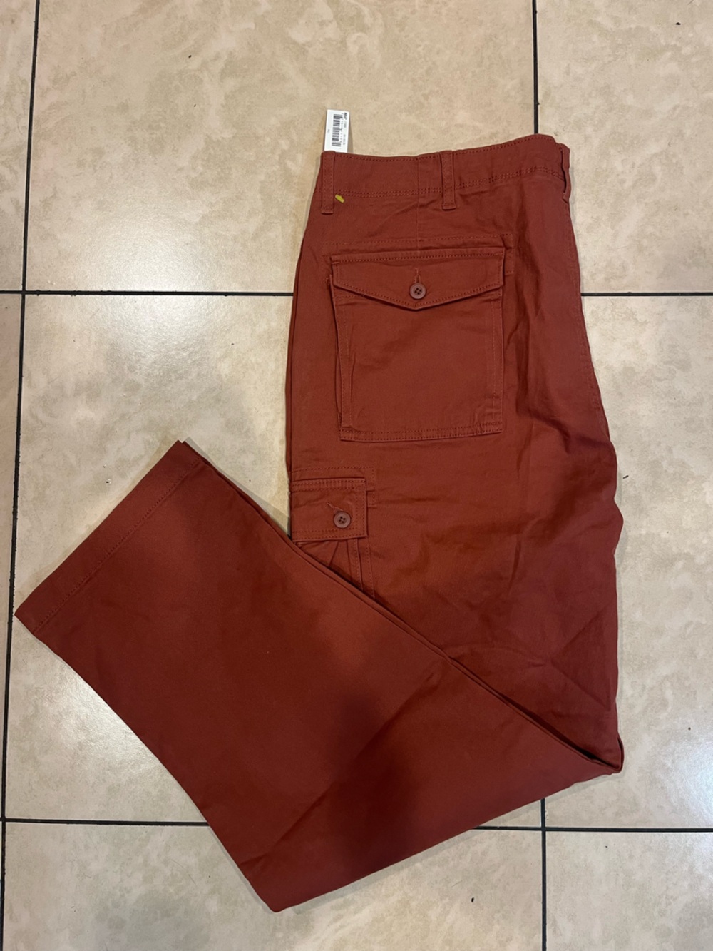 Amazon Essentials Men's Rust Orange Cargo Pants